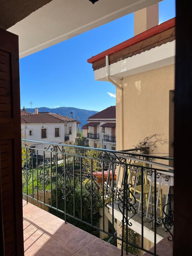 Mountain Home / Center Αράχωβα Εξωτερικό φωτογραφία